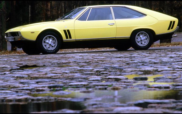 Италианската фирма Iso започва производството на колата Isetta. BMW обаче купува правата, оставяйки малката марка да прави големи, скъпи и луксозни автомобили с V8 двигател като Lele, от които са произведени едва 317 бройки.
